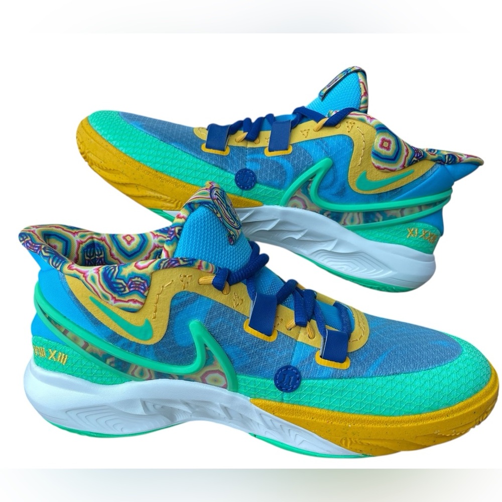Nike Kyrie 8 GO SE GS Baltic Blue Multi DV3018-400 Youth Size 7Y NEW Basketball